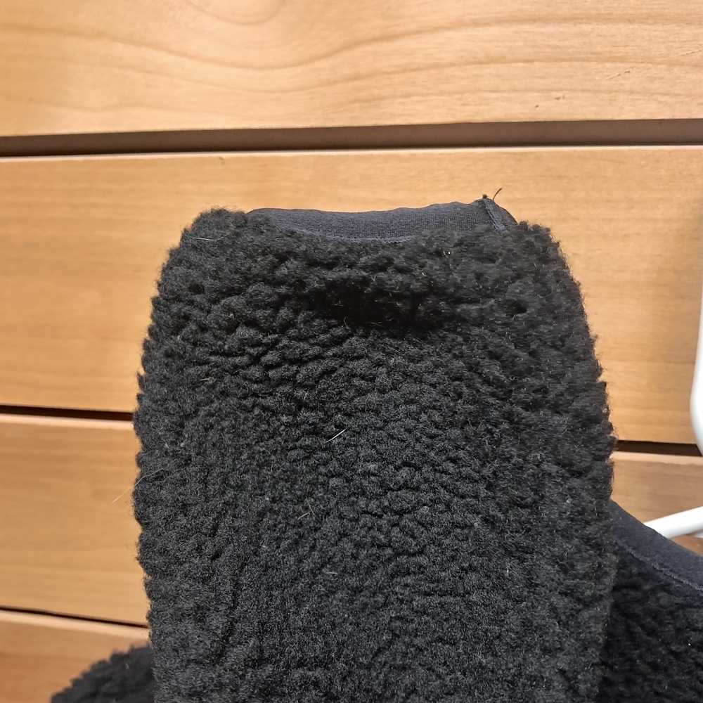 Fjallraven Black Fleece Jacket - Picture 5 of 6